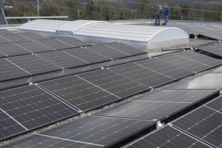 Le Forum économique mondial (WEF) salue le fait que la Suisse a augmenté son recours aux énergie renouvelables (archives). KEYSTONE/URS FLUEELER